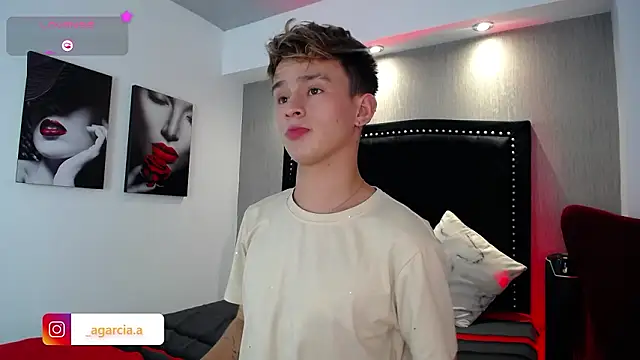 LiamWildx20 online show from 02-18-26, 05:03