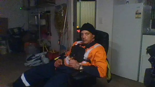 Snapshot of TAIZ69WORLD chatting on 09-12-25, 07:41 TAIZ69WORLD online show from 09-12-25, 07:41