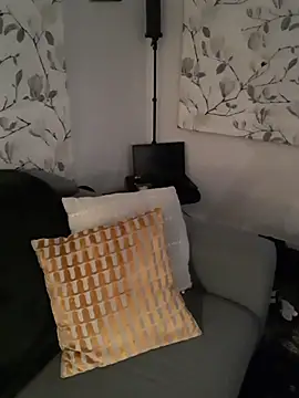 Snapshot of TAIZ69WORLD chatting on 11-02-25, 01:13 TAIZ69WORLD online show from 11-02-25, 01:13