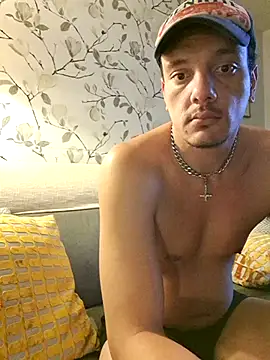 Snapshot of TAIZ69WORLD chatting on 02-05-26, 10:31 TAIZ69WORLD online show from 02-05-26, 10:31