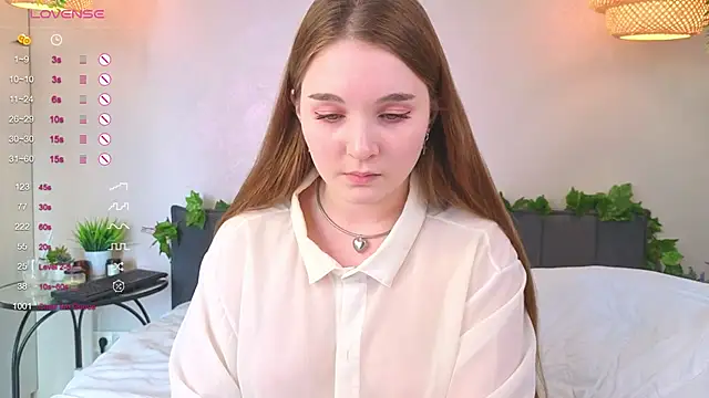 ConstanceHelms online show from 09-22-25, 05:09