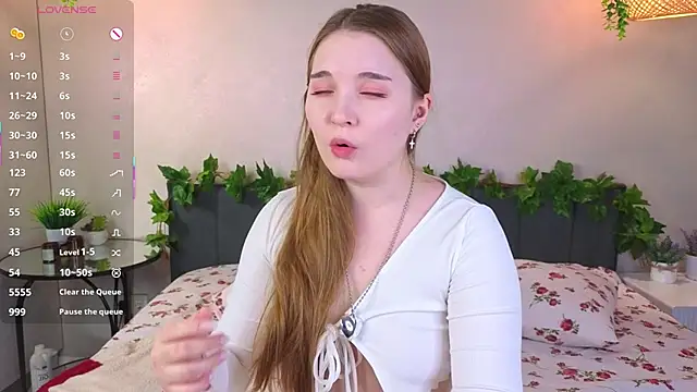 ConstanceHelms online show from 11-17-25, 05:02