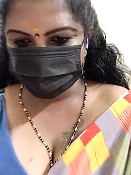 Snapshot of poojaa-rani chatting on 03-17-25, 02:45 poojaa-rani online show from 03-17-25, 02:45