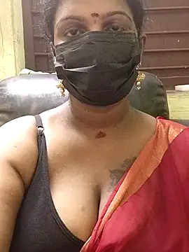 Snapshot of poojaa-rani chatting on 11-03-25, 05:25 poojaa-rani online show from 11-03-25, 05:25