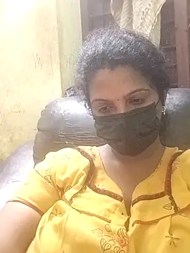 Snapshot of poojaa-rani chatting on 03-03-26, 06:25 poojaa-rani online show from 03-03-26, 06:25