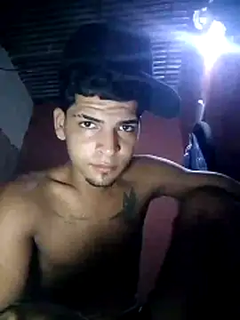 Snapshot of 317894 chatting on 10-26-25, 02:39 317894 online show from 10-26-25, 02:39