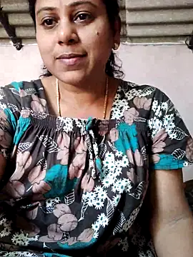 Snapshot of JENNIFERtamil chatting on 03-16-26, 07:23 JENNIFERtamil online show from 03-16-26, 07:23
