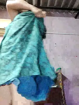 Snapshot of JENNIFERtamil chatting on 03-17-26, 07:44 JENNIFERtamil online show from 03-17-26, 07:44
