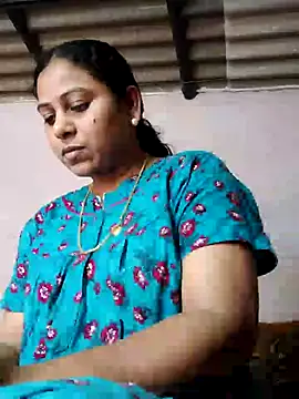Snapshot of JENNIFERtamil chatting on 03-22-26, 07:34 JENNIFERtamil online show from 03-22-26, 07:34