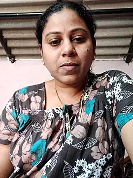 Snapshot of JENNIFERtamil chatting on 03-23-26, 07:34 JENNIFERtamil online show from 03-23-26, 07:34