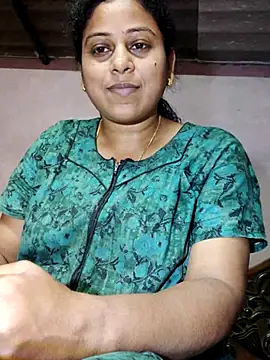 Snapshot of JENNIFERtamil chatting on 03-31-26, 07:42 JENNIFERtamil online show from 03-31-26, 07:42