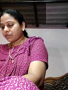 Snapshot of JENNIFERtamil chatting on 04-03-26, 07:39 JENNIFERtamil online show from 04-03-26, 07:39