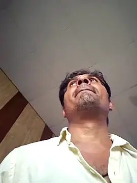 johnny8731 online show from 03-07-26, 05:04