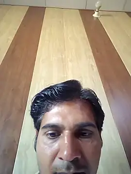 johnny8731 online show from 03-18-26, 04:37