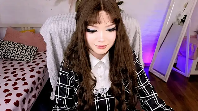 Snapshot of maddymystie chatting on 07-20-26, 01:57 maddymystie online show from 07-20-26, 01:57