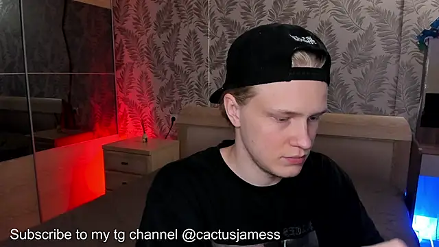 Snapshot of Cactus__James chatting on 09-11-25, 05:46 Cactus James online show from 09-11-25, 05:46