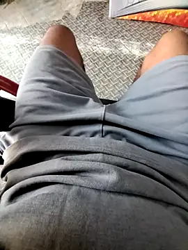 hot integer online show from 03-17-26, 09:45