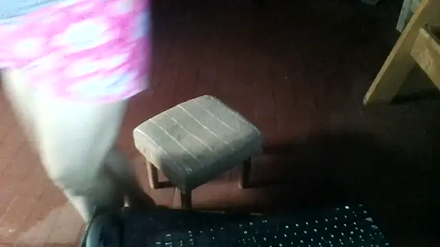 Snapshot of sexy_camy1 chatting on 11-04-25, 06:07 sexy camy1 online show from 11-04-25, 06:07