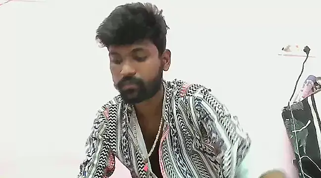 Snapshot of dusky-body chatting on 03-17-25, 12:35 dusky-body online show from 03-17-25, 12:35