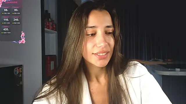 hot ass 18 online show from 02-06-26, 11:41