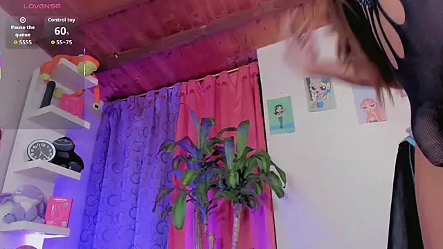 Snapshot of sexys_ladys_htt chatting on 02-19-26, 08:05 sexys ladys htt online show from 02-19-26, 08:05