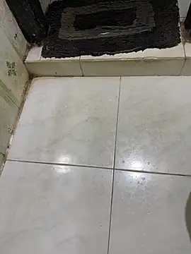 dilu98 online show from 12-21-25, 02:08