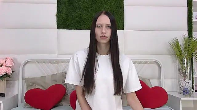 TaraHarris online show from 10-09-25, 09:18