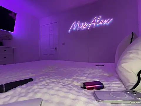 Missalex xo online show from 02-04-26, 09:42