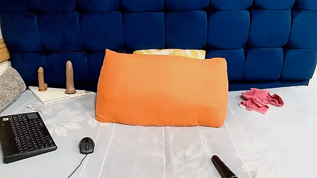 AriesCake online show from 05-23-26, 05:39