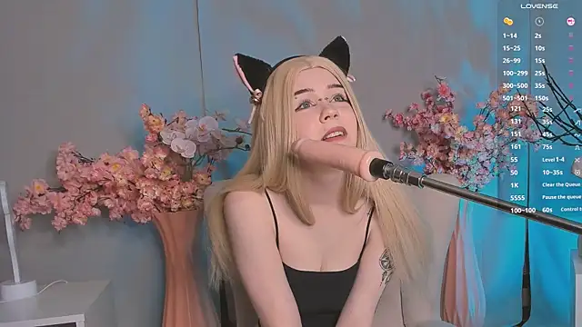 Janne Stone online show from 03-18-25, 08:15