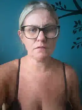 lady gloria69 online show from 07-22-26, 07:27