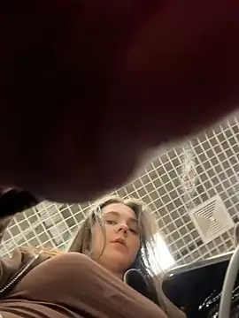 MilaBee online show from 03-25-26, 07:25