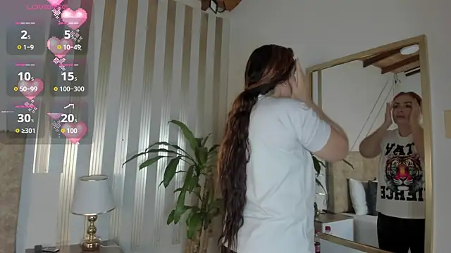 angelinarouse  online show from 09-28-25, 10:26