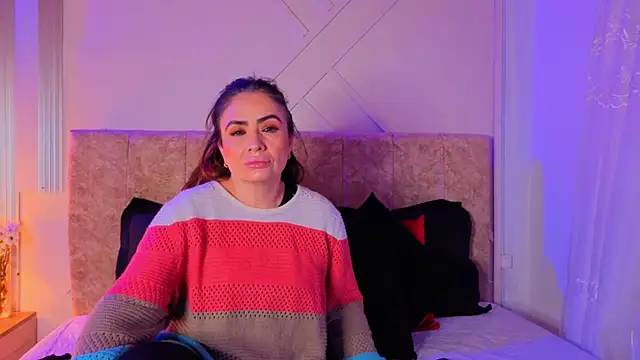 angelinarouse  online show from 03-21-26, 04:28