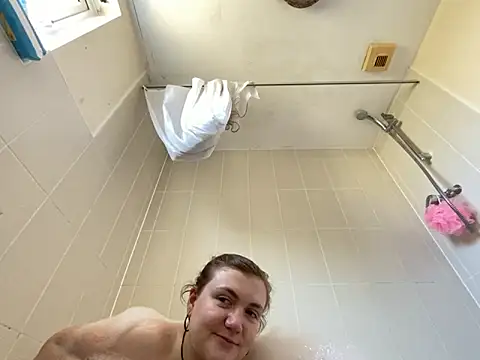 Snapshot of ShereeJenkins chatting on 03-19-25, 12:01 ShereeJenkins online show from 03-19-25, 12:01