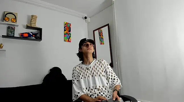 leoaddams22 online show from 03-18-25, 03:53