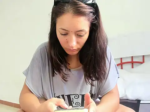 Snapshot of DulceXmile chatting on 11-14-25, 03:11 DulceXmile online show from 11-14-25, 03:11