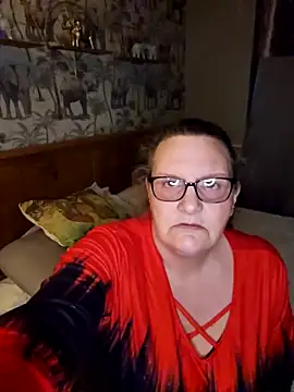 MissQueenBeex online show from 04-04-26, 08:06