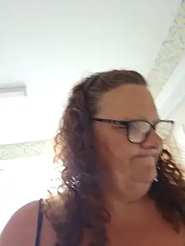 MissQueenBeex online show from 07-28-26, 09:15
