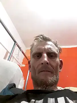 Tomassasdss online show from 10-01-25, 02:39