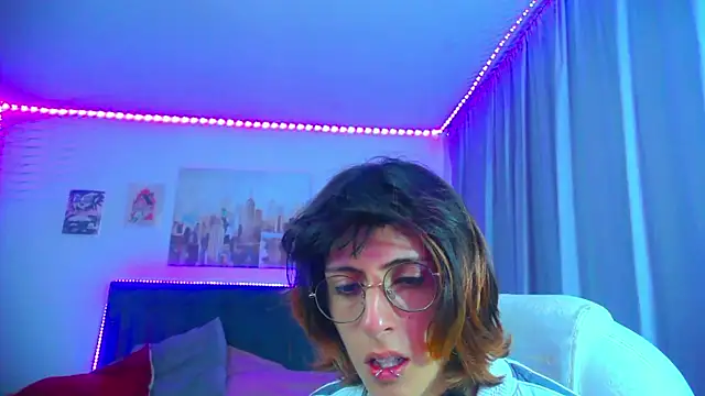 Snapshot of goth_minerva chatting on 05-26-26, 01:29 goth minerva online show from 05-26-26, 01:29