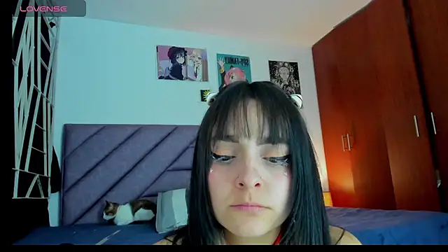 Snapshot of KARINNA__RAVEN chatting on 05-17-26, 12:30 KARINNA RAVEN online show from 05-17-26, 12:30