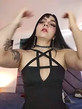Snapshot of KARINNA__RAVEN chatting on 05-26-26, 09:44 KARINNA RAVEN online show from 05-26-26, 09:44