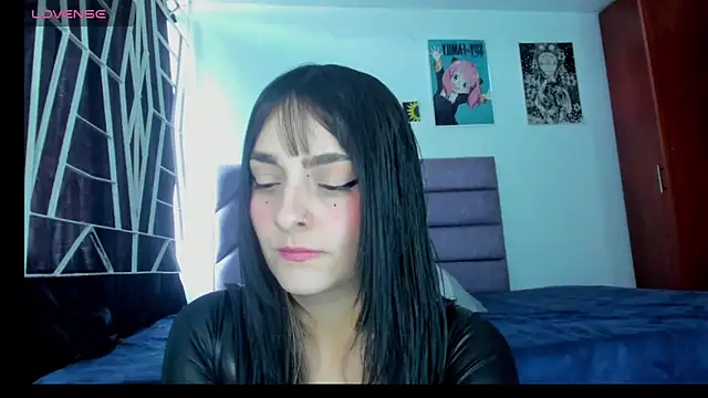 Snapshot of KARINNA__RAVEN chatting on 06-20-26, 10:12 KARINNA RAVEN online show from 06-20-26, 10:12