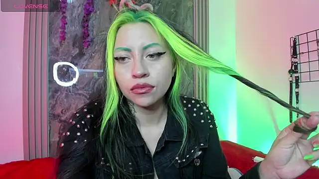 Snapshot of midory_ chatting on 09-12-25, 04:12 midory online show from 09-12-25, 04:12