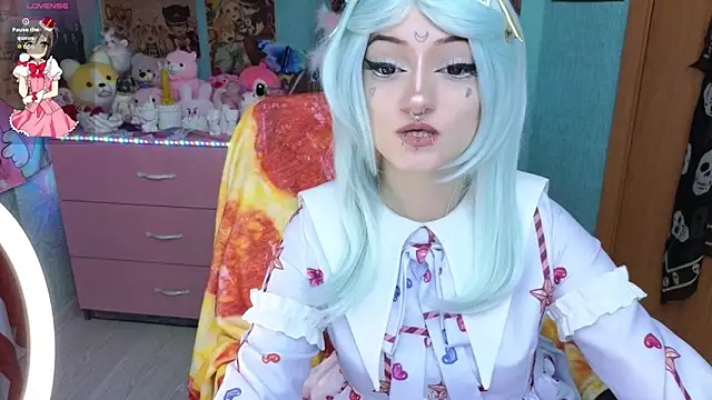 Manuela unicorn online show from 03-12-26, 08:37