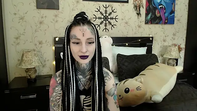 Velvetbat online show from 03-21-25, 07:33