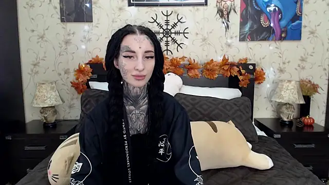 Velvetbat online show from 09-19-25, 06:48