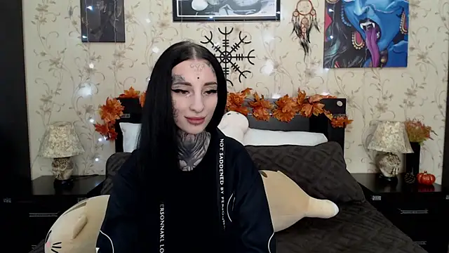 Velvetbat online show from 10-07-25, 07:05