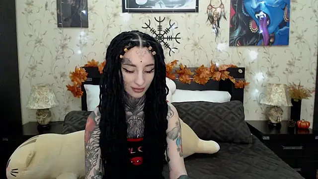 Velvetbat online show from 10-19-25, 07:09